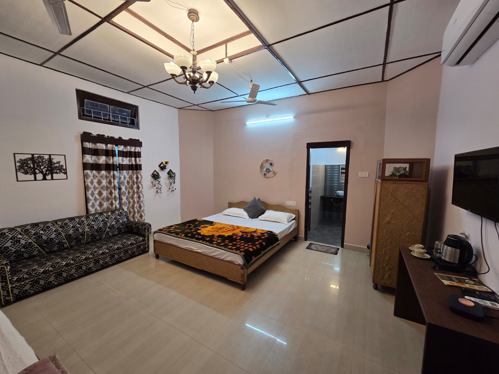 Suite Room detail